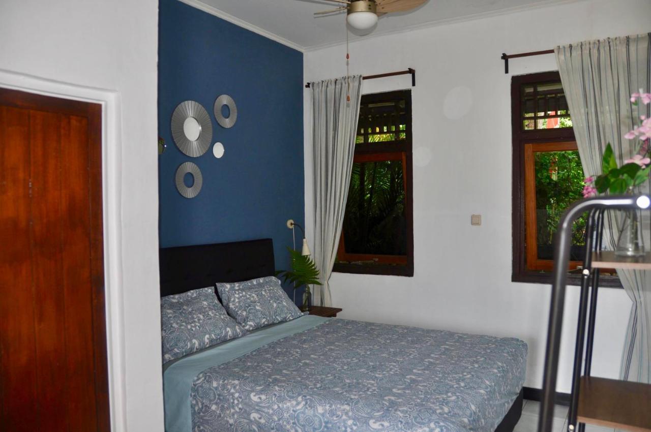Guesthouse The 4 Fish Manado Eksteriør bilde