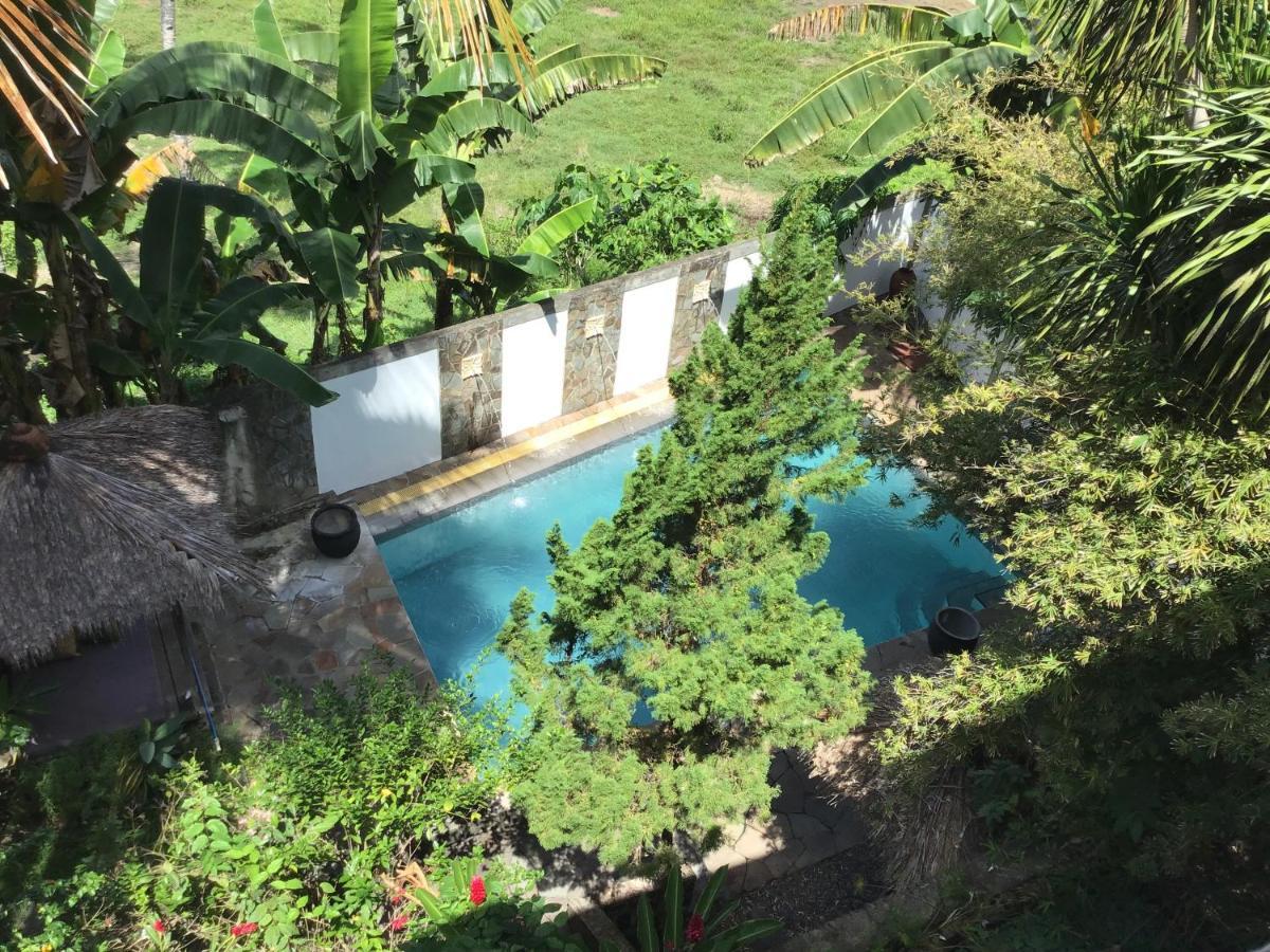 Guesthouse The 4 Fish Manado Eksteriør bilde