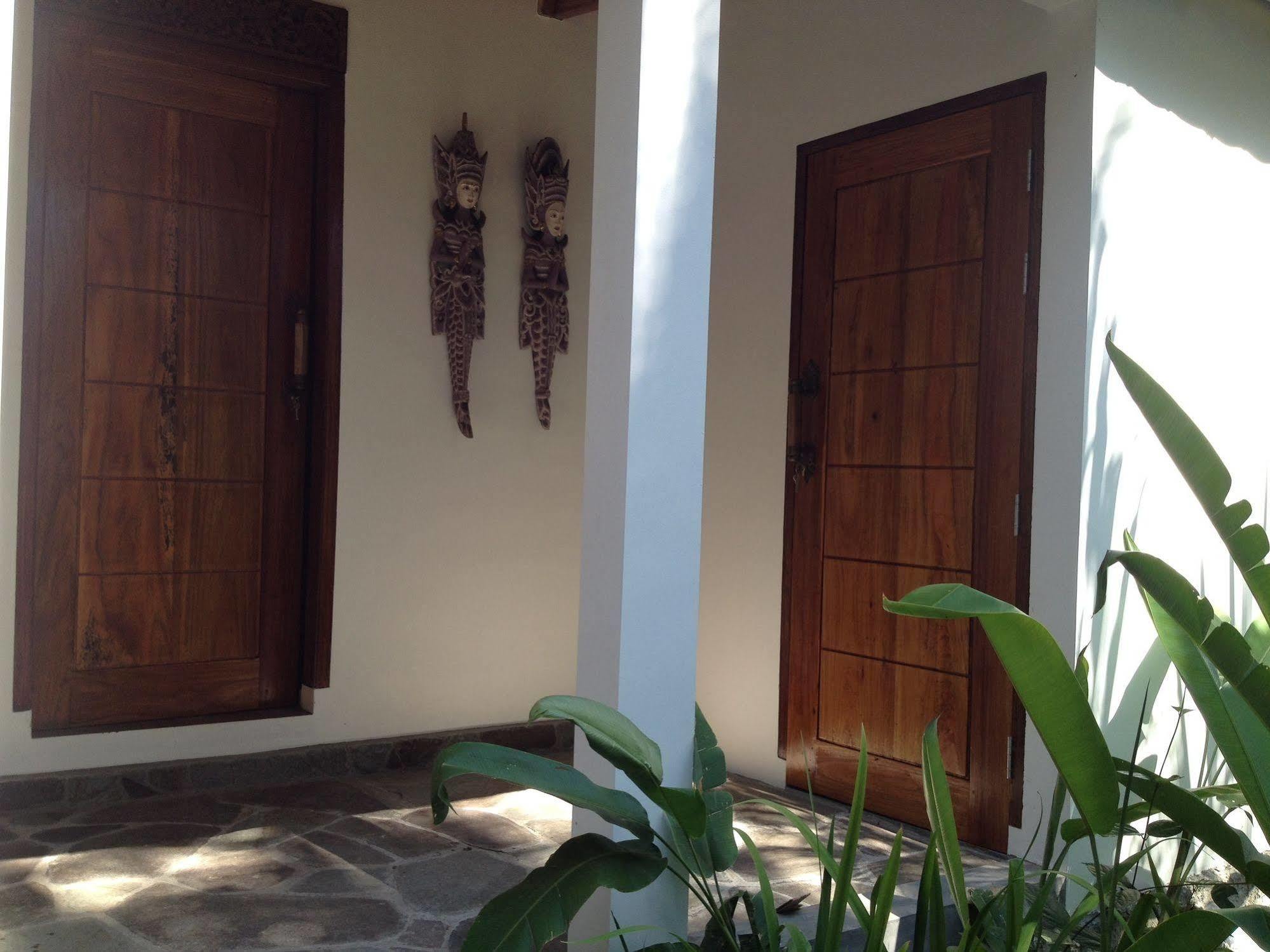Guesthouse The 4 Fish Manado Eksteriør bilde